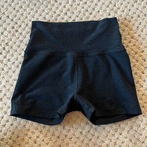 Beyond yoga all for run 3” shorts